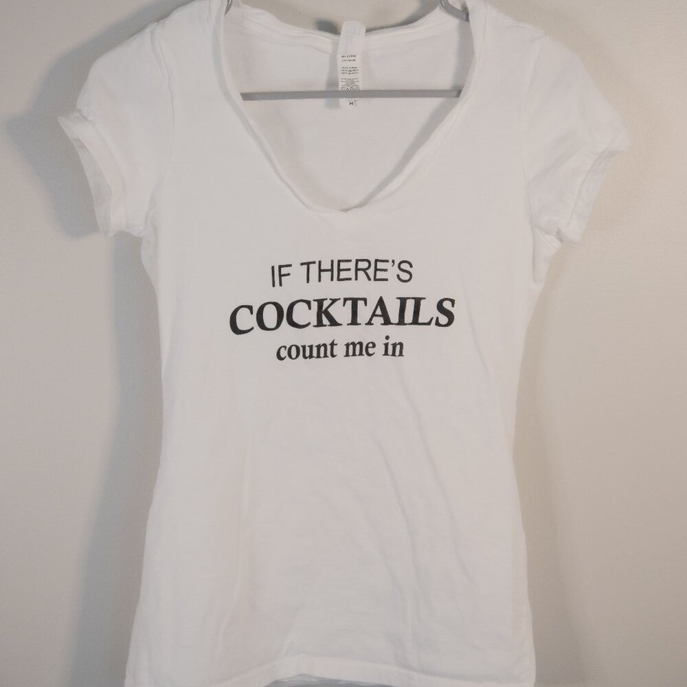 Woman's white T-shirt